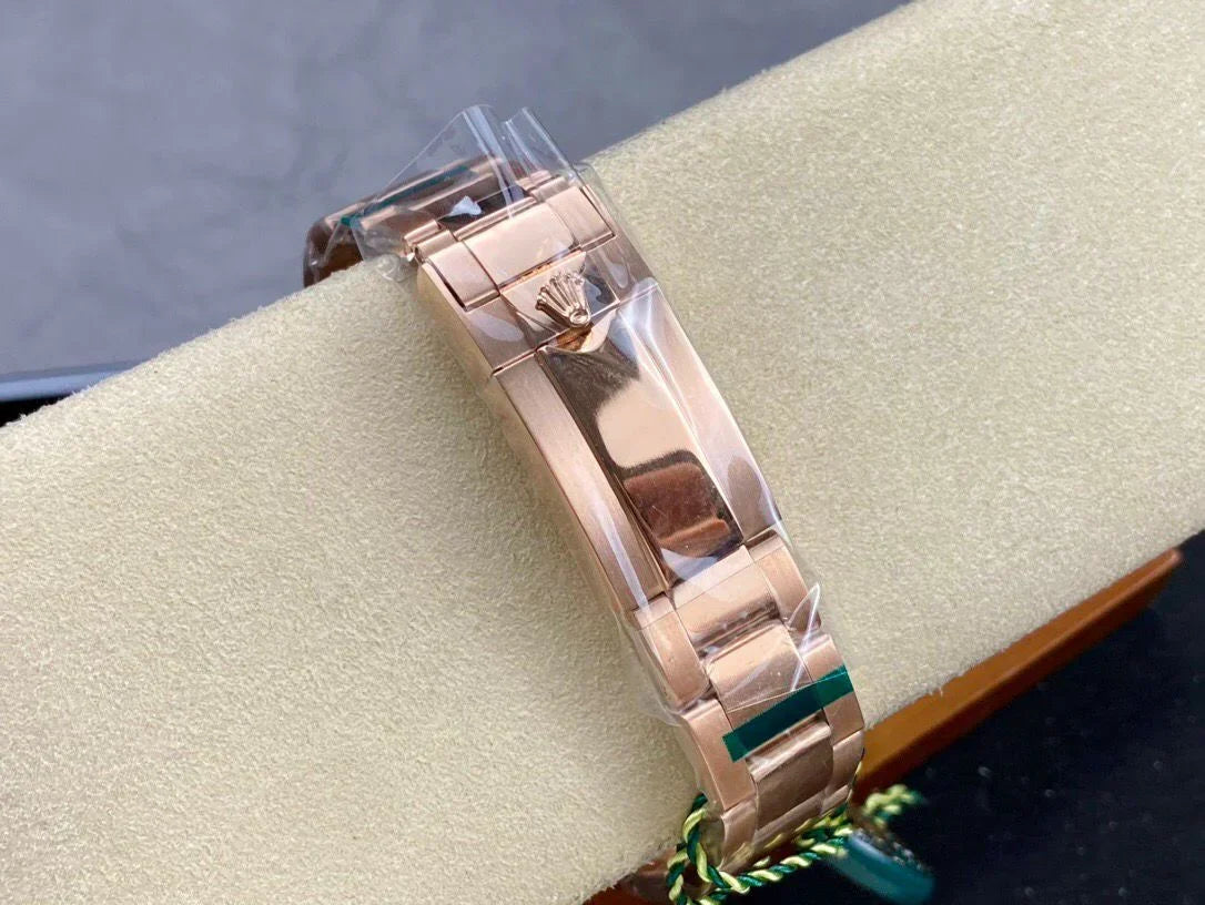 Rolex Daytona- “Full Rose Gold”