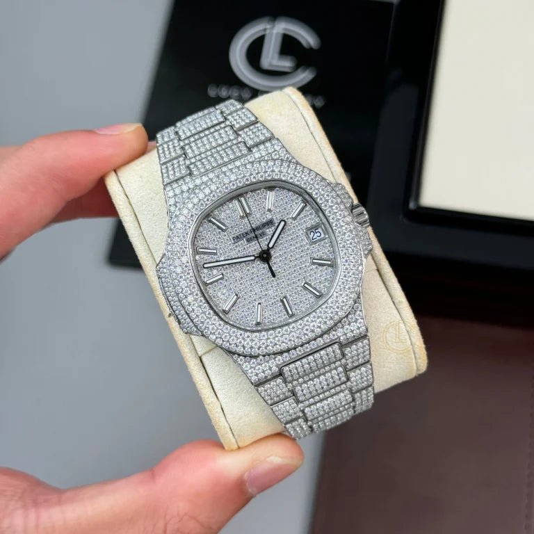 Patek Philippe Nautilus 5711 40mm Up Full 3000pcs Moissanite Pave Hong Kong